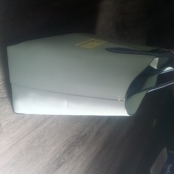 Coach tote - Picture 4 of 4